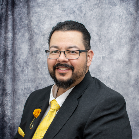 headshot of Tommy Reyes