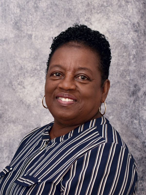 headshot of Veronica Kirton