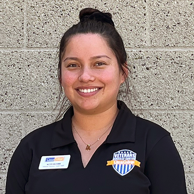 headshot of Alexis Becerra